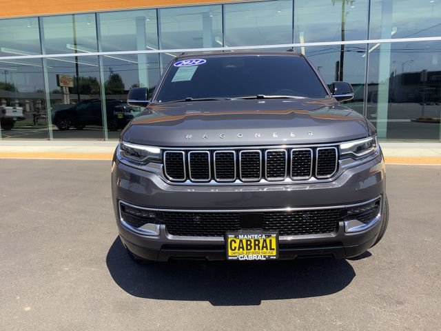 Used 2024 Jeep Wagoneer L 4WD w/ Premium Group I image 4