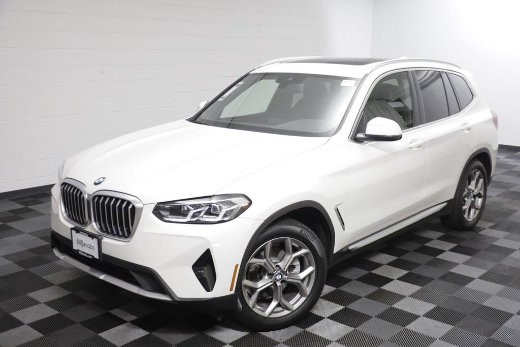 Used 2023 BMW X3 xDrive30i w/ Convenience Package AWD/4WD image 2