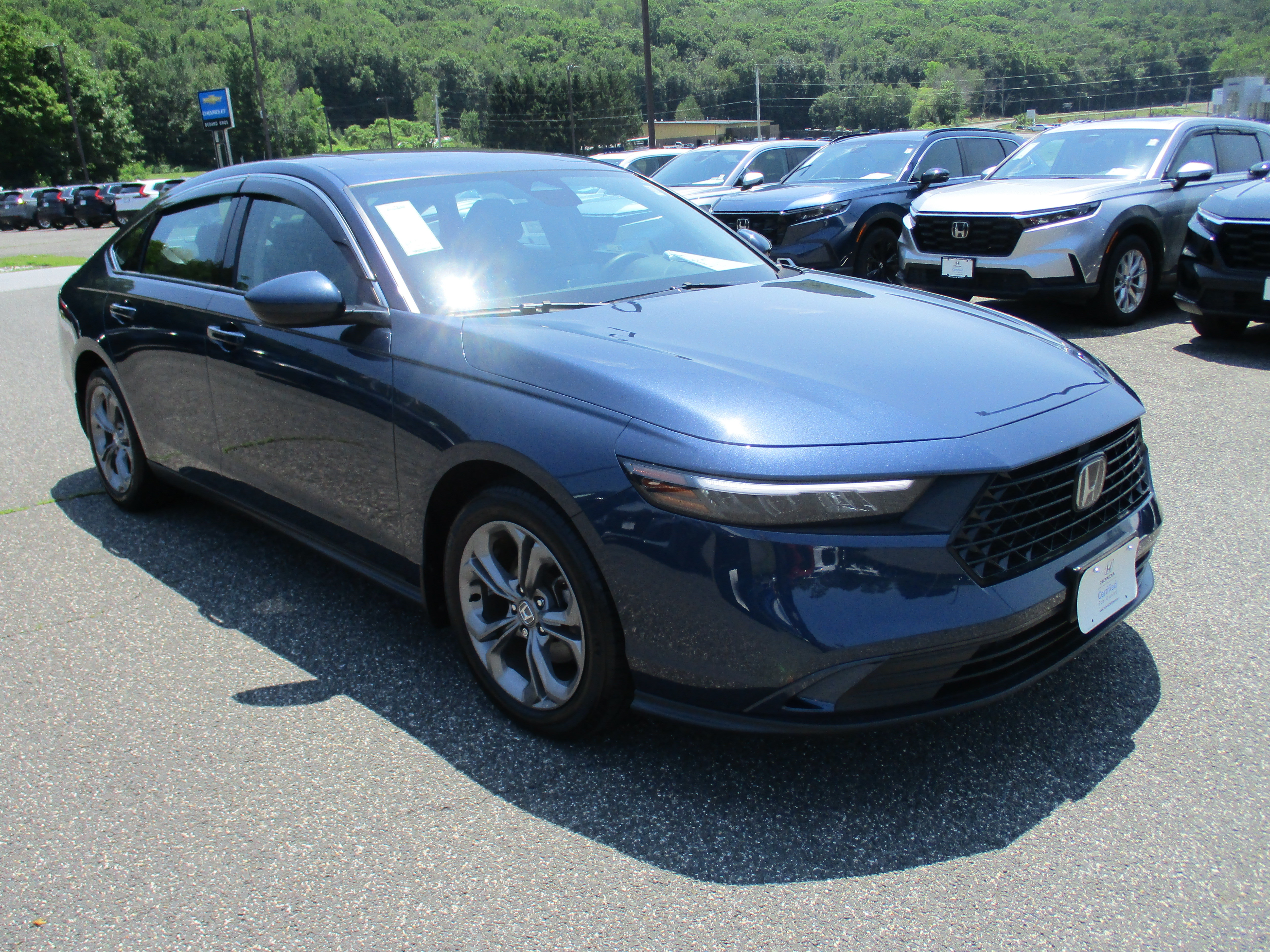 Certified 2023 Honda Accord EX image 3