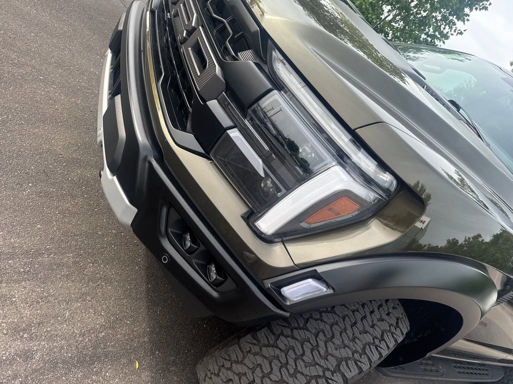 Used 2025 Ford F150 Raptor AWD/4WD image 36