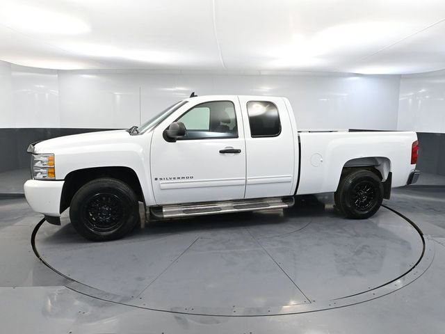 Used 2009 Chevrolet Silverado 1500 LT w/ Power Pack Plus image 11
