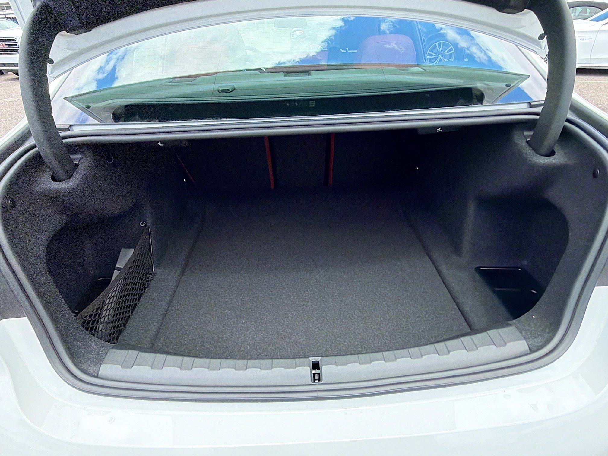 New 2026 BMW 330i Sedan w/ M Sport Package image 12