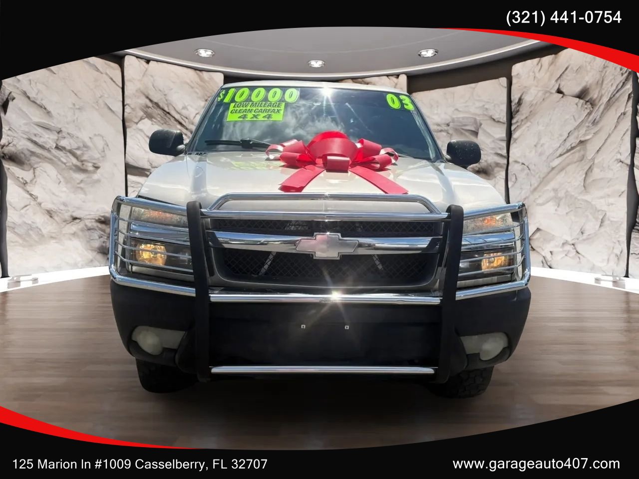 Used 2003 Chevrolet Avalanche 4x4 w/ Suspension Package, Off-Road image 2