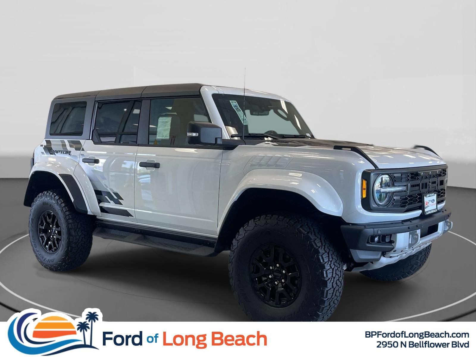 New 2026 Ford Bronco Raptor AWD/4WD image 1