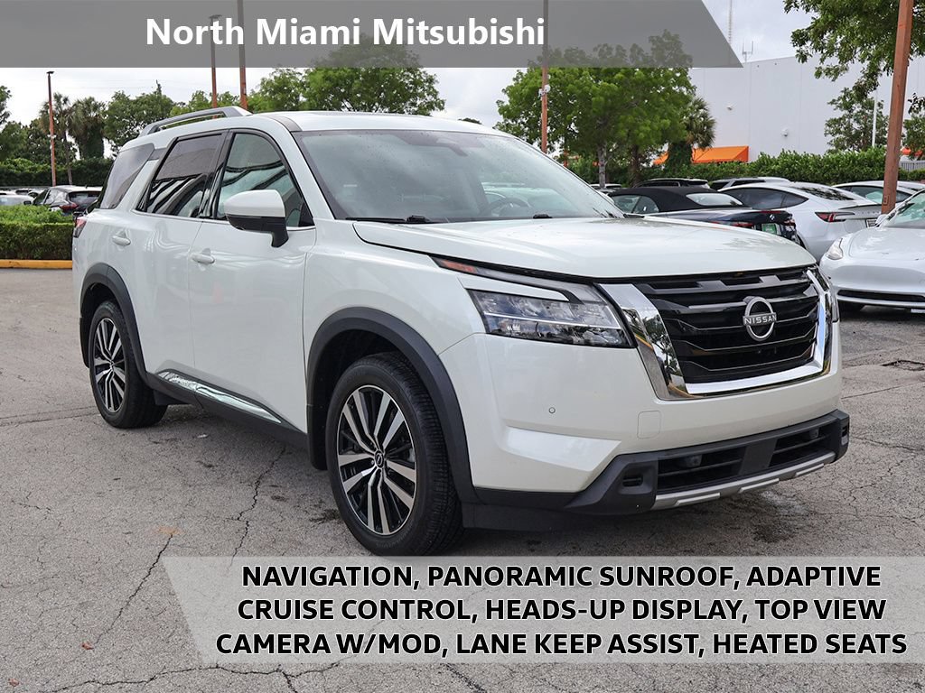 Used 2024 Nissan Pathfinder Platinum w/ Cargo Package