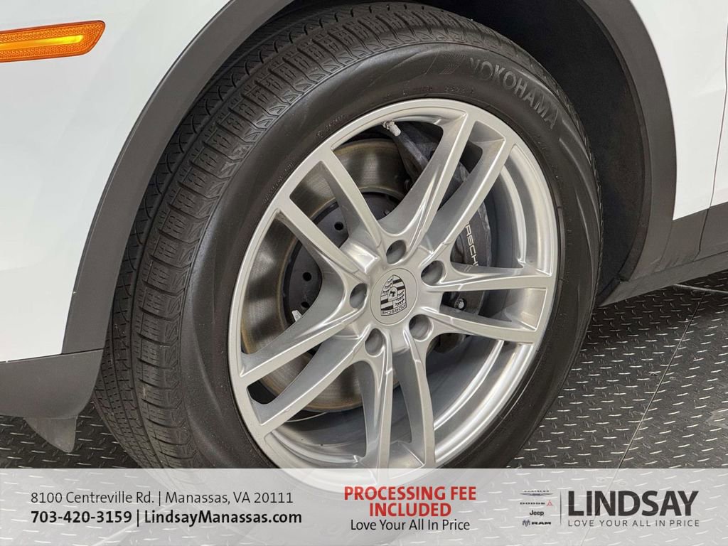 Used 2023 Porsche Cayenne Platinum Edition AWD/4WD image 10