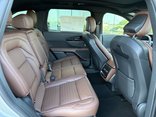 New 2026 Lincoln Nautilus Reserve w/ Jet Appearance Package AWD/4WD image 22