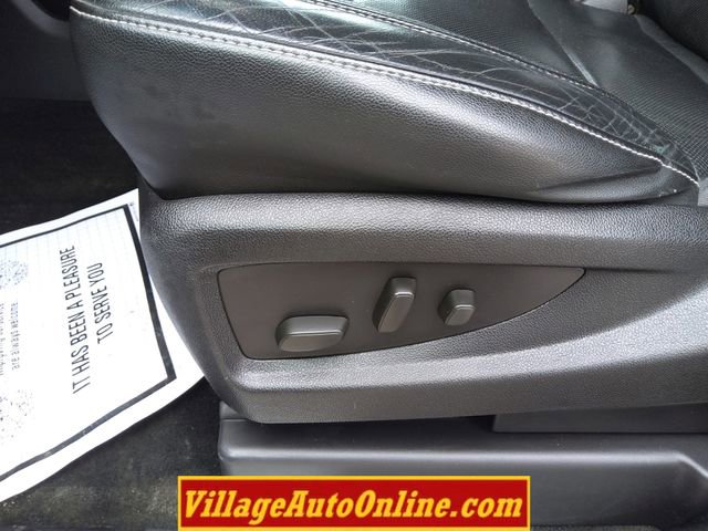 Used 2016 Chevrolet Suburban LTZ image 16