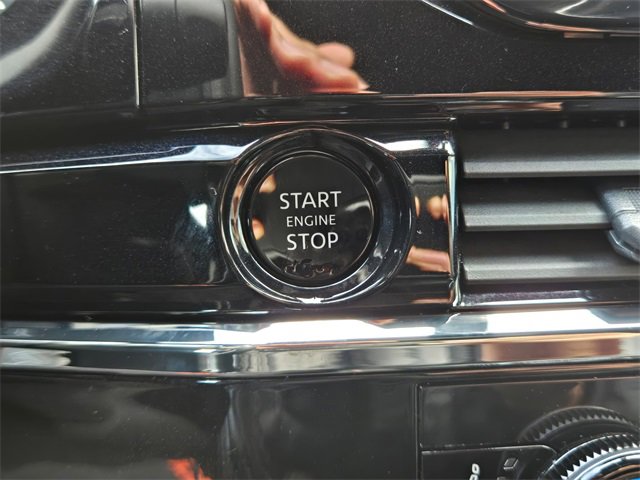 Used 2025 Nissan Pathfinder Rock Creek image 33