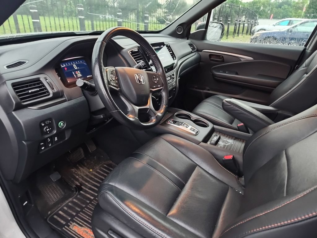 Used 2023 Honda Passport TrailSport image 8