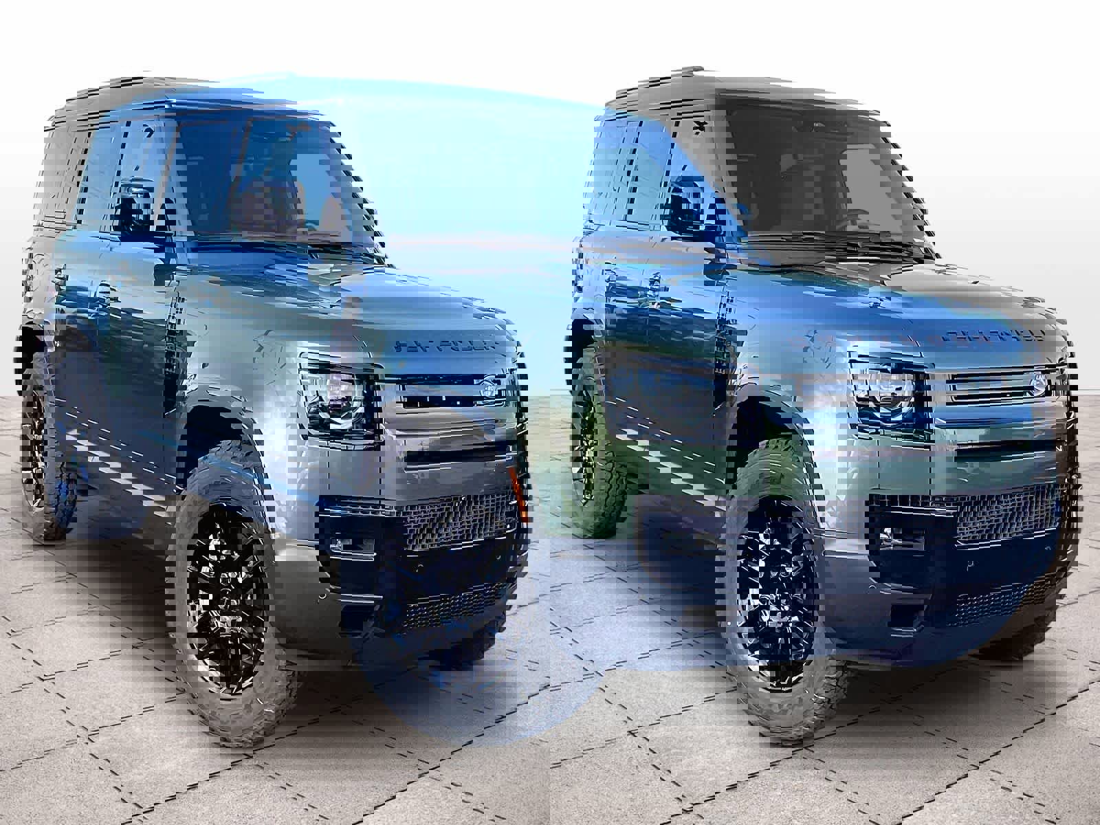 New 2026 Land Rover Defender 110 S image 2