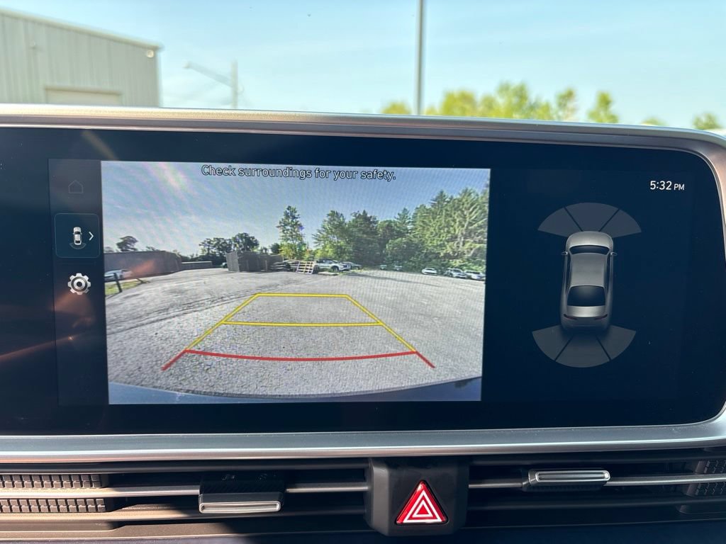 Used 2025 Hyundai Ioniq 6 SE AWD/4WD image 26