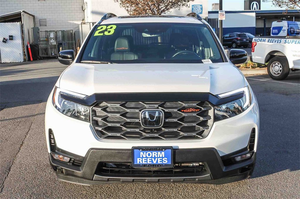 Used 2023 Honda Passport TrailSport image 2