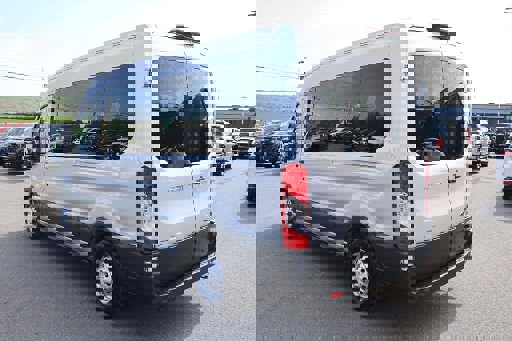 Used 2025 Ford Transit 350 XLT AWD/4WD image 6