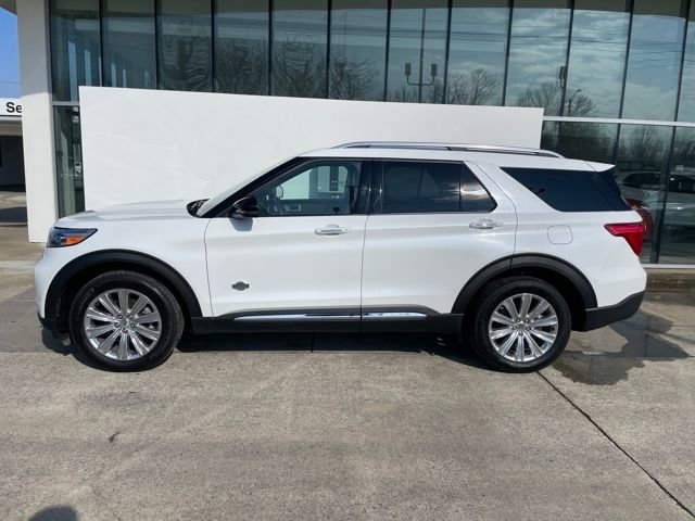 Used 2023 Ford Explorer King Ranch w/ Technology Package image 2