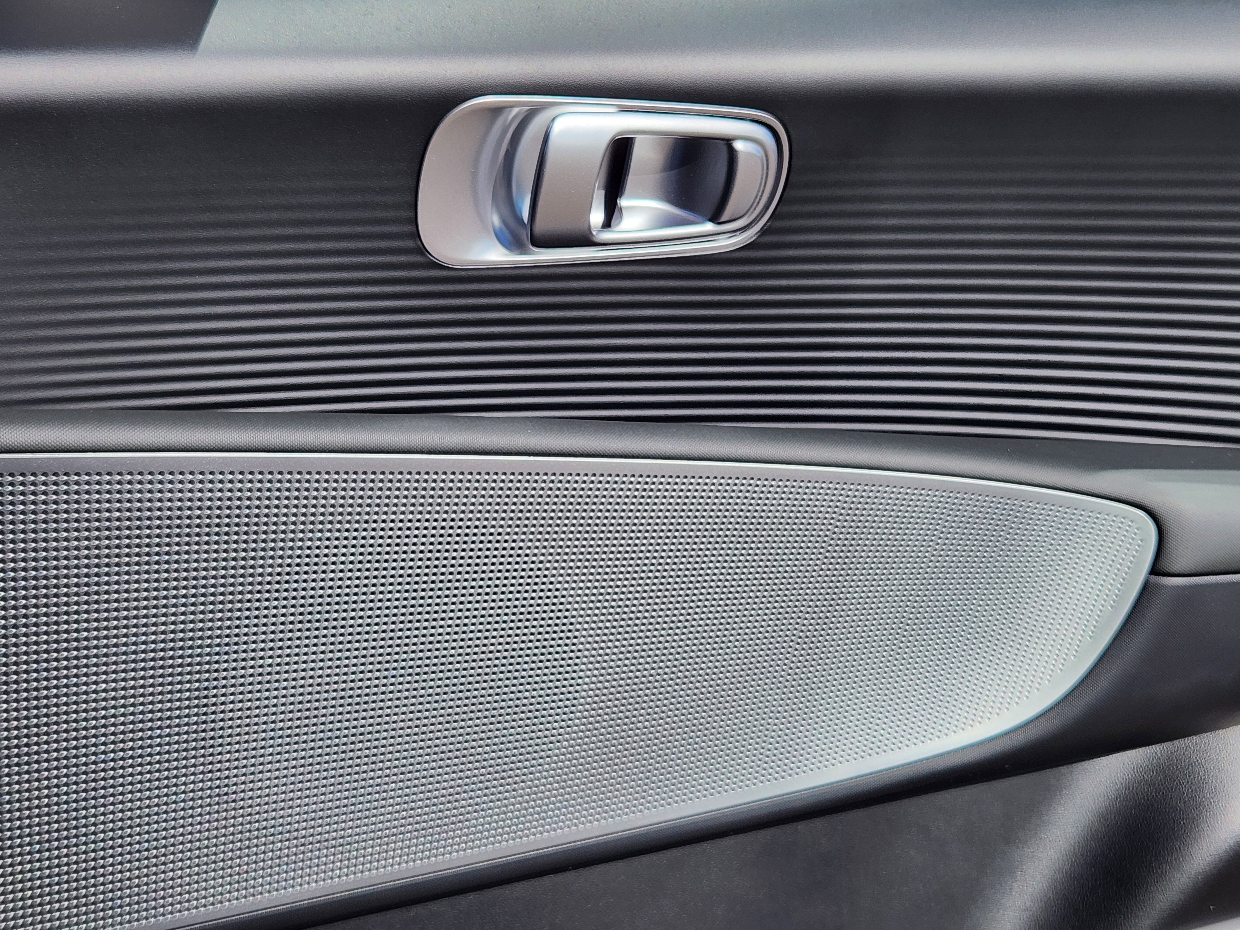 New 2025 Hyundai Ioniq 6 SEL image 13