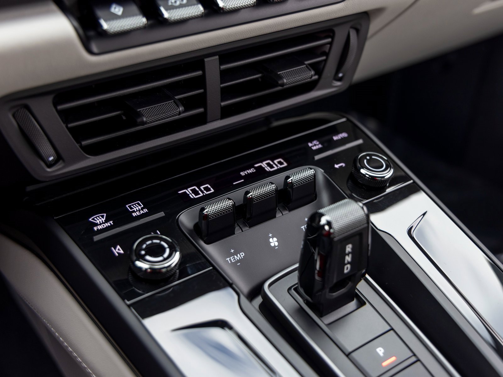 New 2026 Porsche 911 Carrera 4 GTS image 39