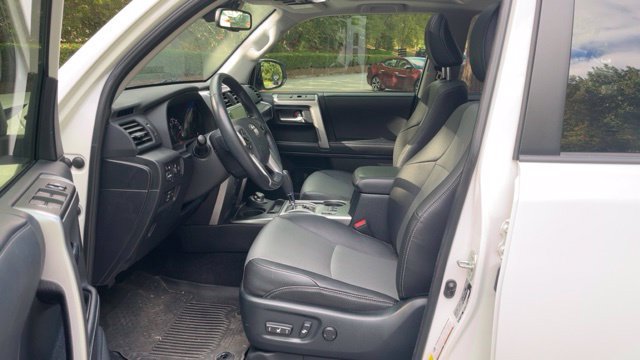 Used 2023 Toyota 4Runner SR5 Premium w/ Moonroof Package AWD/4WD image 5
