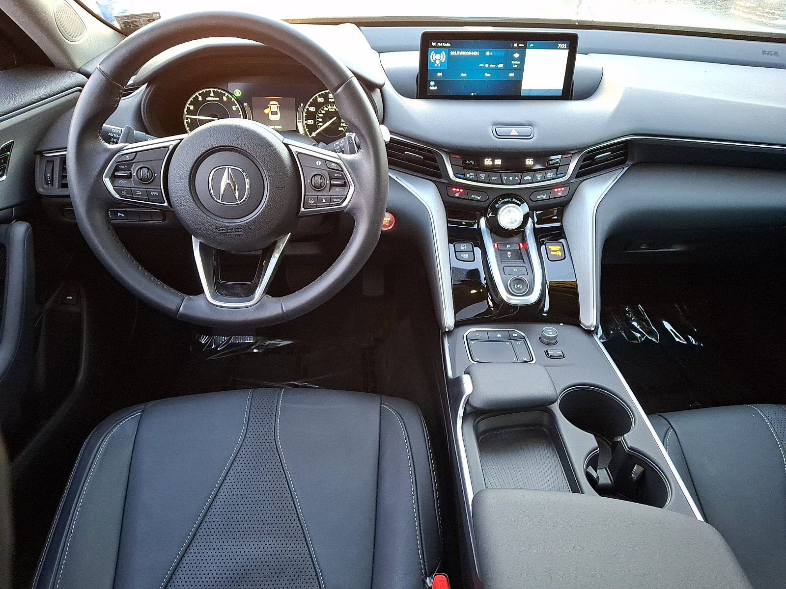 Used 2023 Acura TLX w/ Technology Package image 12