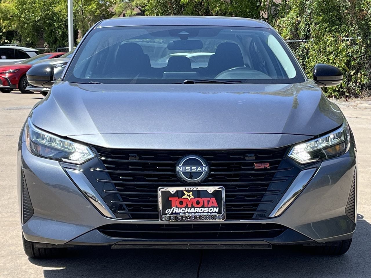 Used 2025 Nissan Sentra SR FWD image 7