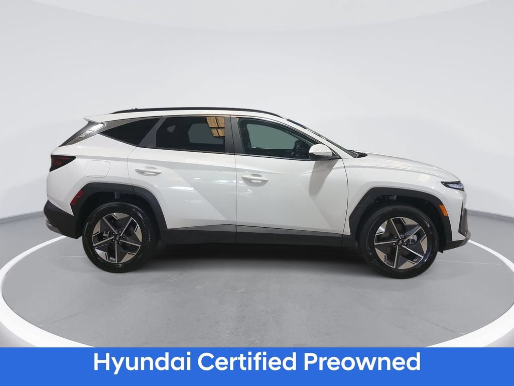 Certified 2025 Hyundai Tucson SEL AWD/4WD image 4