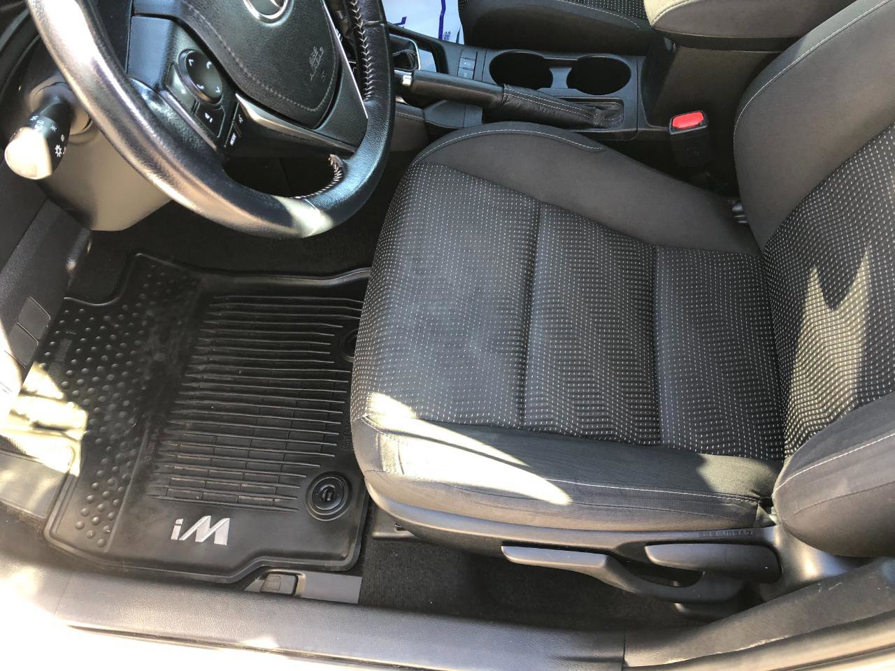 Used 2018 Toyota Corolla iM w/ All-Weather Mat Package image 10