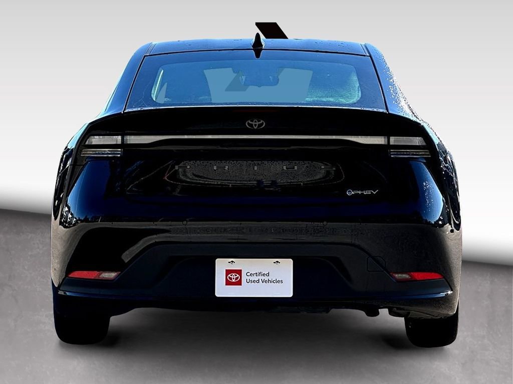 Used 2025 Toyota Prius Plug-In Hybrid FWD image 7