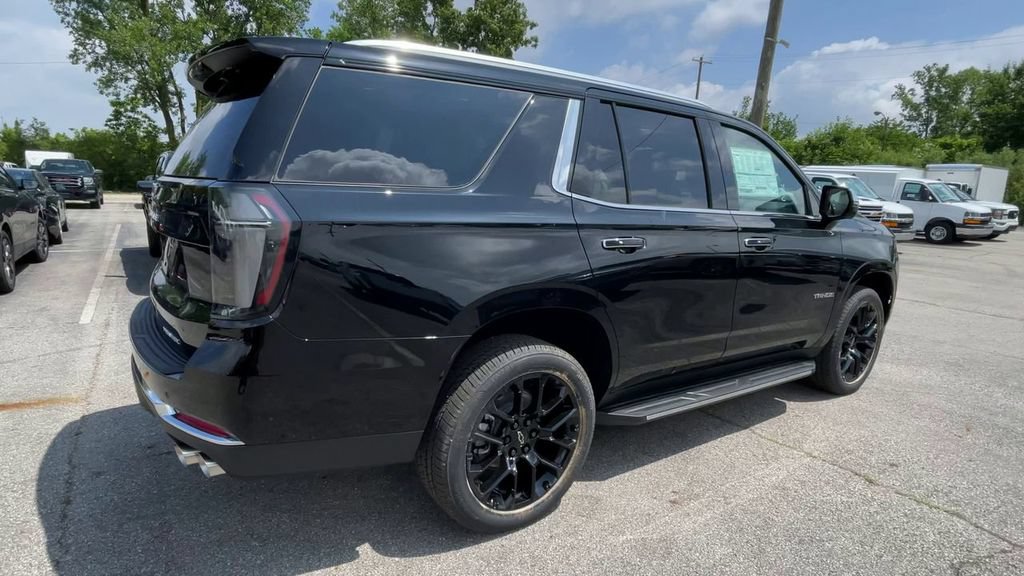 New 2026 Chevrolet Tahoe Premier w/ Sun And Tow Package AWD/4WD image 2