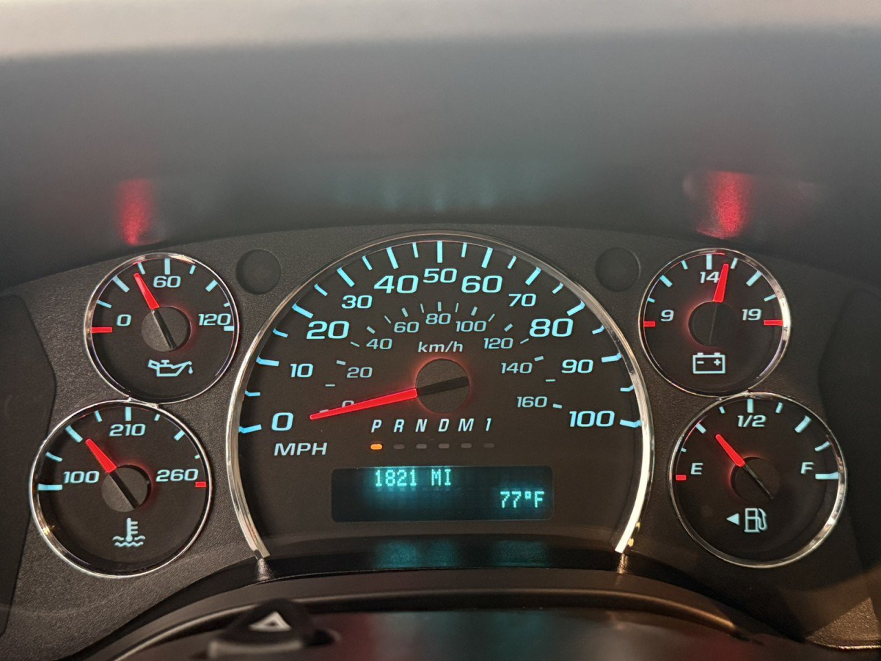 Used 2025 Chevrolet Express 2500 w/ Driver Convenience Package RWD image 19