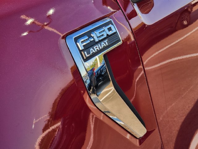 Used 2022 Ford F150 Lariat w/ Equipment Group 502A High AWD/4WD image 9