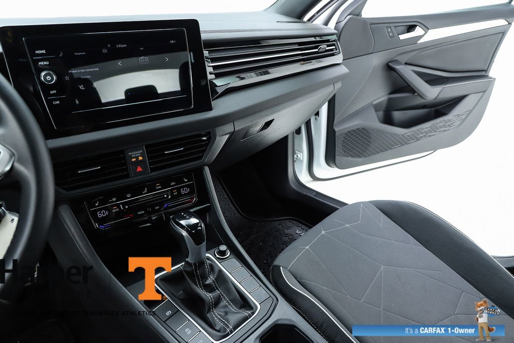 Used 2025 Volkswagen Jetta Sport image 59