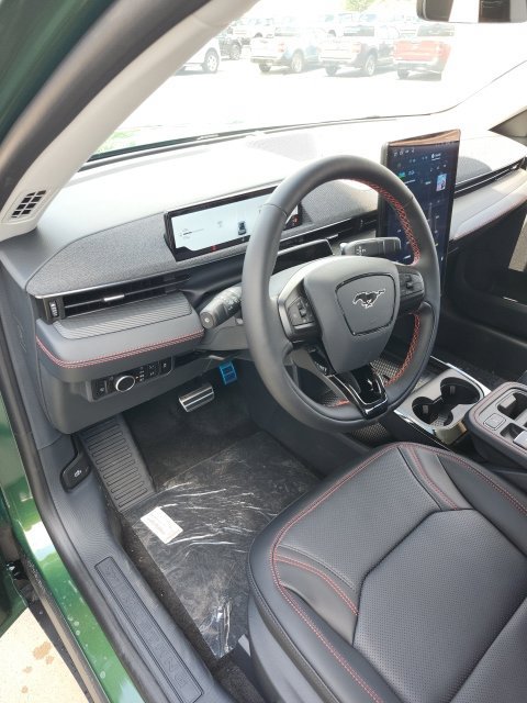 New 2026 Ford Mustang Mach-E Premium w/ Sport Appearance Package AWD/4WD image 33