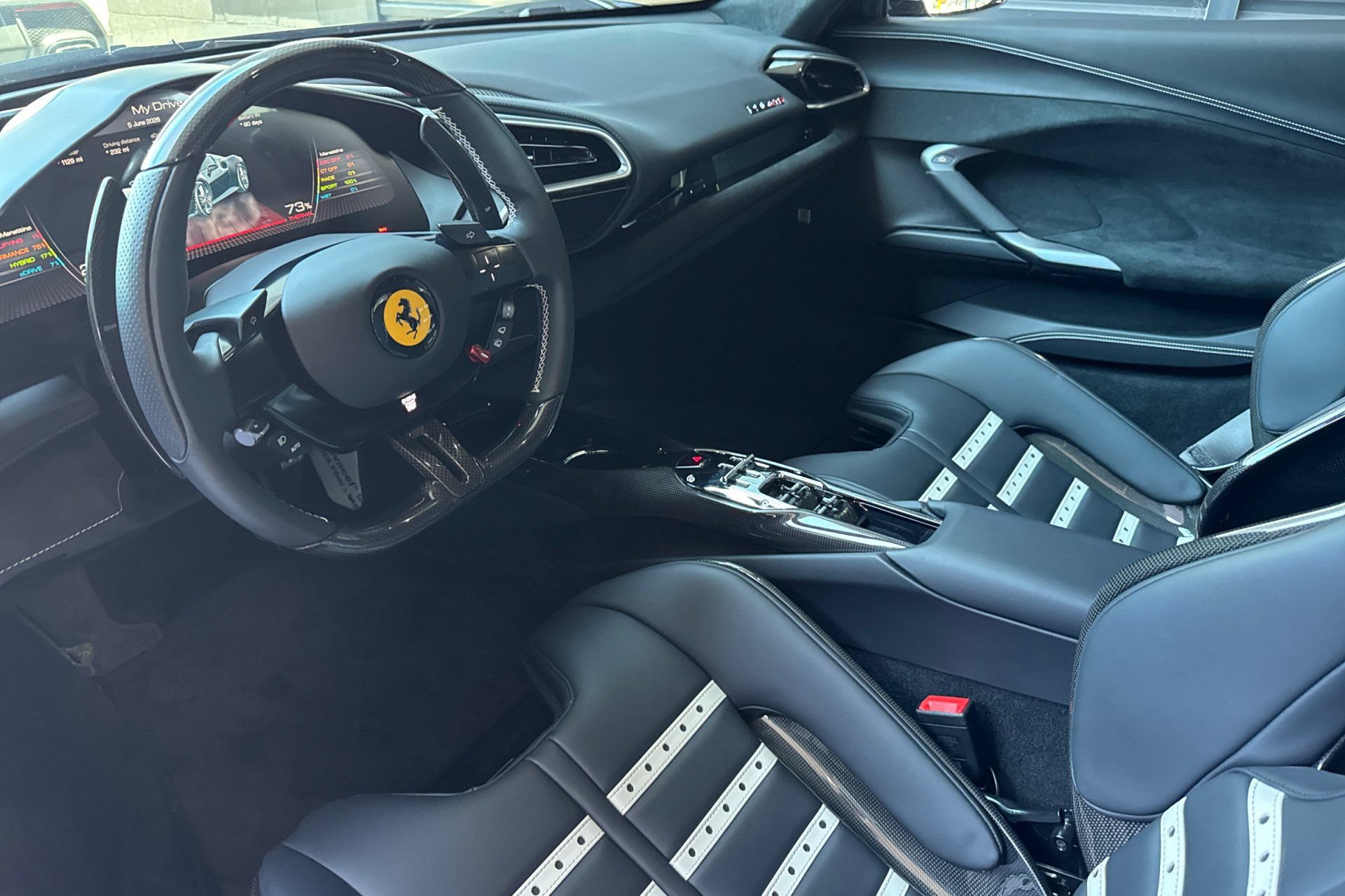 Used 2024 Ferrari 296 GTS RWD image 4