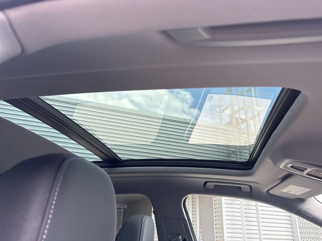 Certified 2025 Audi Q5 Premium w/ Convenience Package image 18