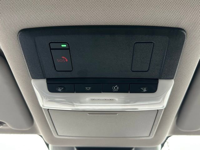 Used 2023 Nissan Rogue SV AWD/4WD image 37