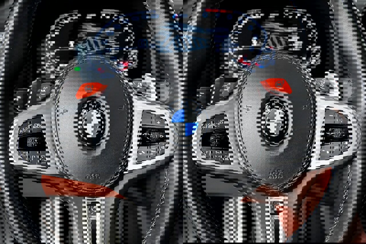 Used 2022 BMW M8 Competition w/ Driving Assistance Package image 30