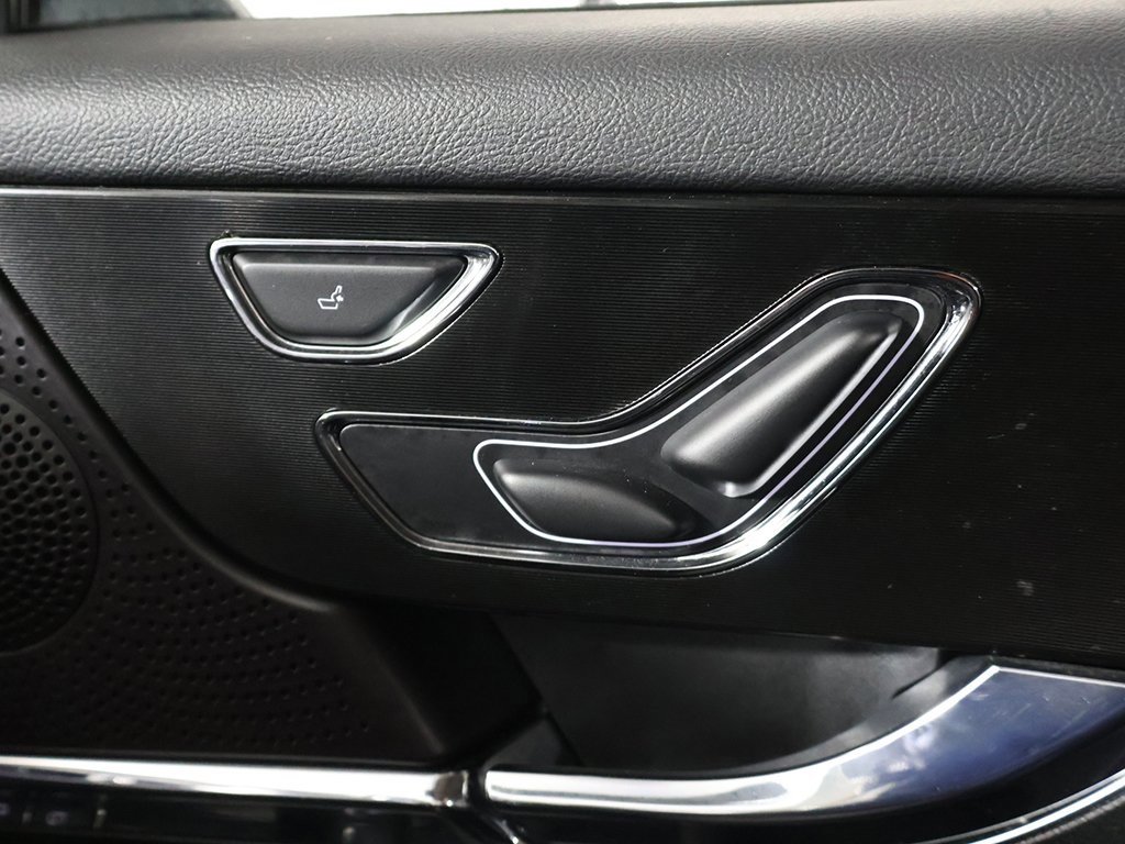 Used 2023 Lincoln Corsair AWD image 27