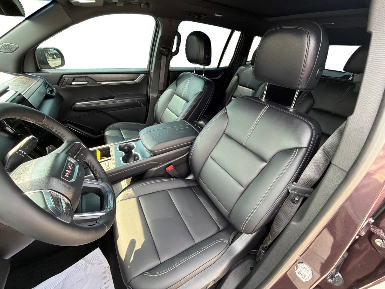Used 2025 GMC Acadia Elevation w/ Elevation Premium Package AWD/4WD image 46