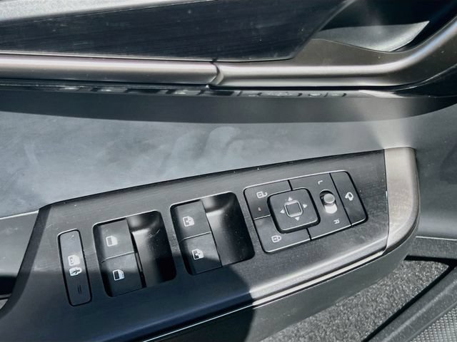 New 2026 Kia EV6 Wind RWD image 18