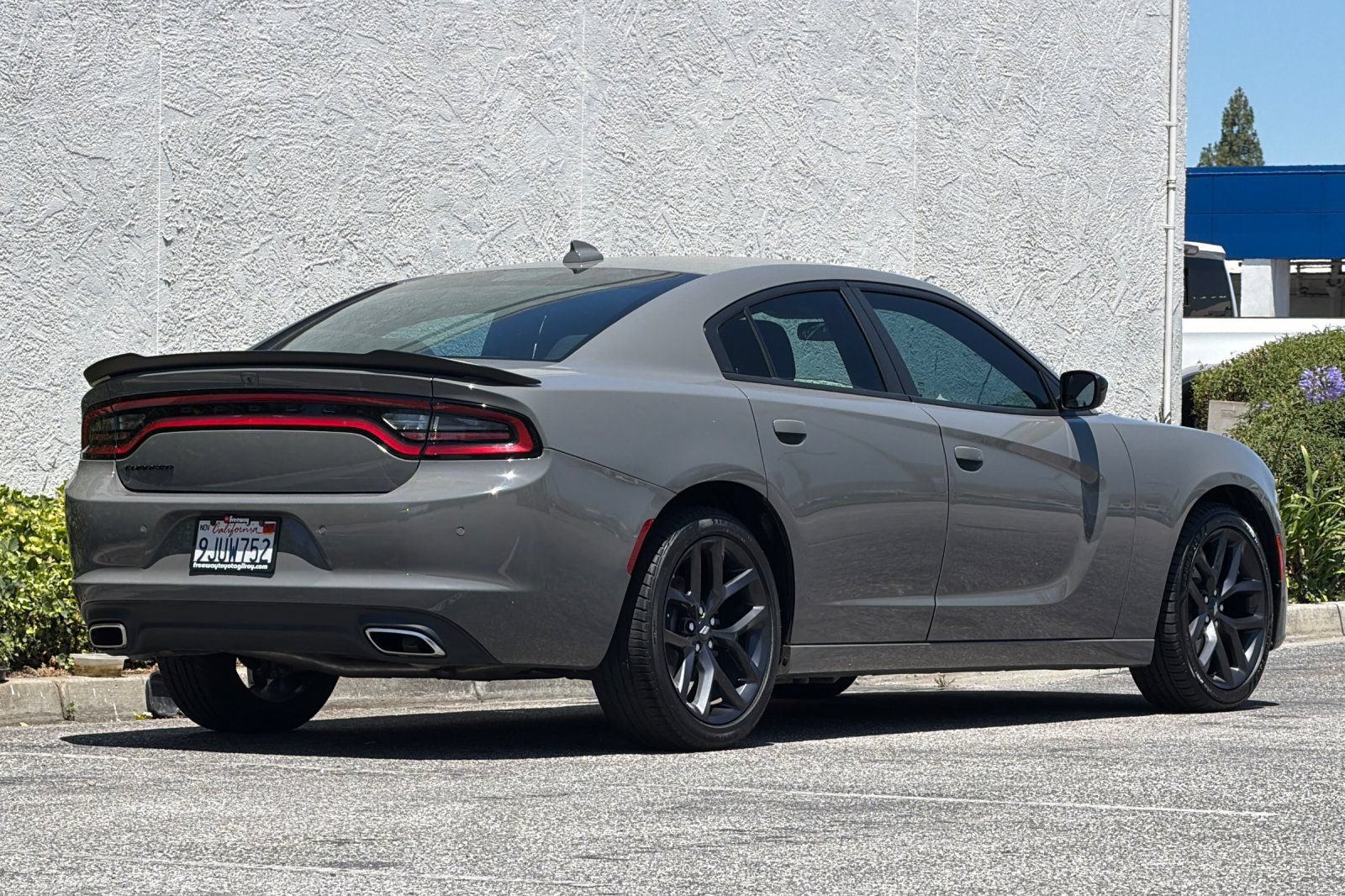 Used 2023 Dodge Charger SXT w/ Blacktop Package RWD image 4