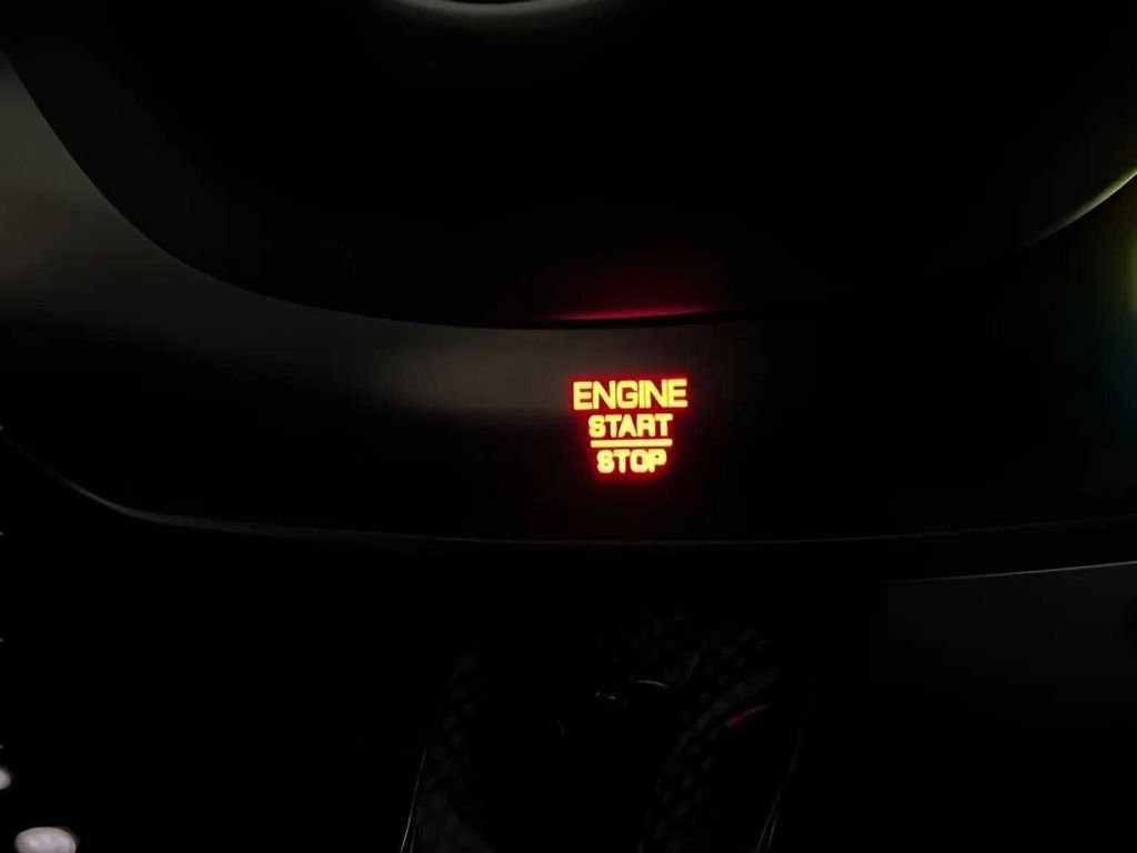 Used 2024 Ferrari Roma Spider image 18