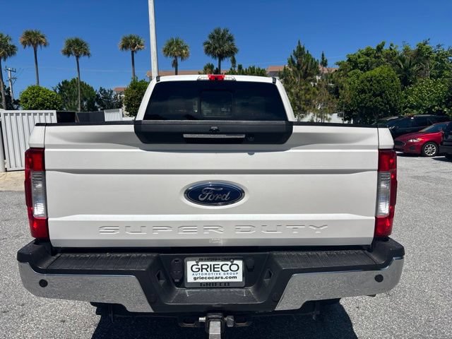 Used 2018 Ford F250 Lariat w/ Lariat Ultimate Package AWD/4WD image 3