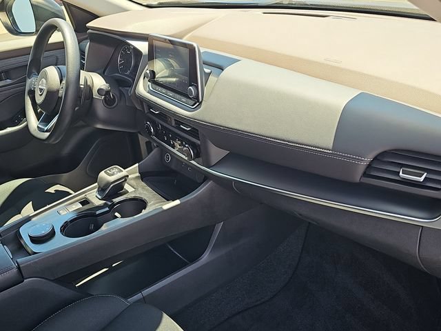 Used 2023 Nissan Rogue S AWD/4WD image 31