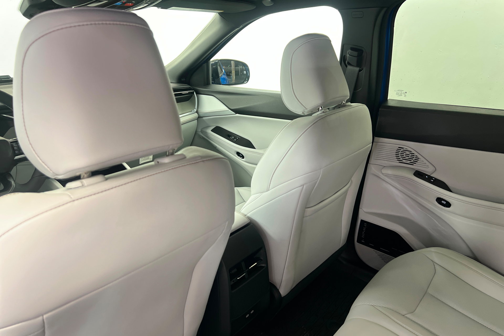 New 2026 Jeep Cherokee Limited AWD/4WD image 18