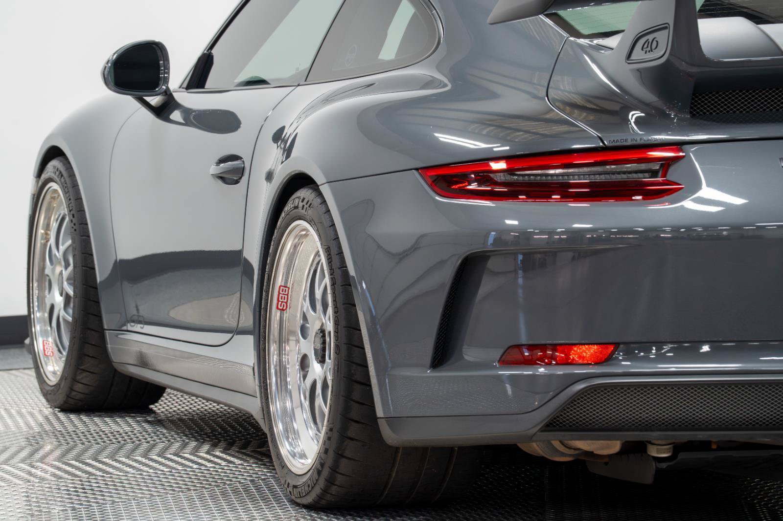 Used 2018 Porsche 911 GT3 RWD image 16