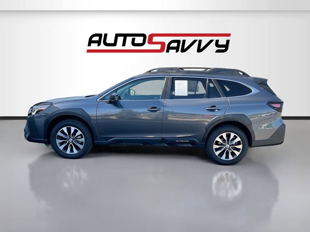 Used 2023 Subaru Outback Limited XT image 4