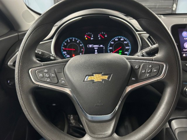 Used 2023 Chevrolet Malibu LS image 15