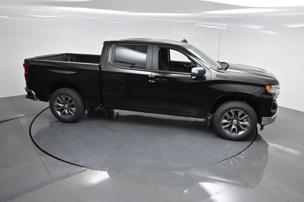 New 2026 Chevrolet Silverado 1500 LT w/ All Star Edition Plus AWD/4WD image 11