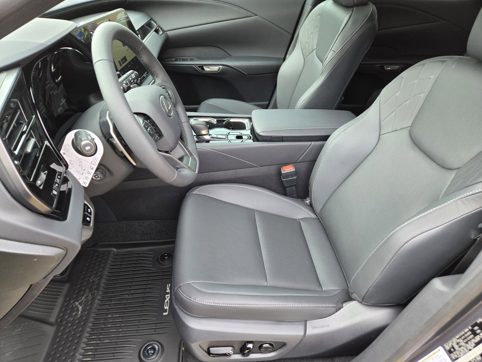 New 2026 Lexus RX 350 FWD image 6