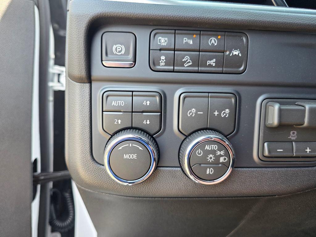 New 2026 Chevrolet Tahoe LT w/ Comfort Package image 13